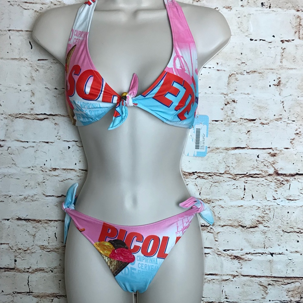 Bikini halter top